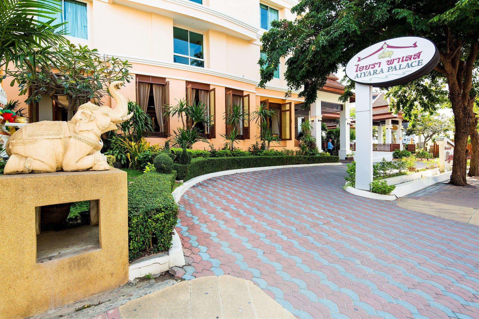 Hotel Aiyara Palace Pattaya Zewnętrze zdjęcie